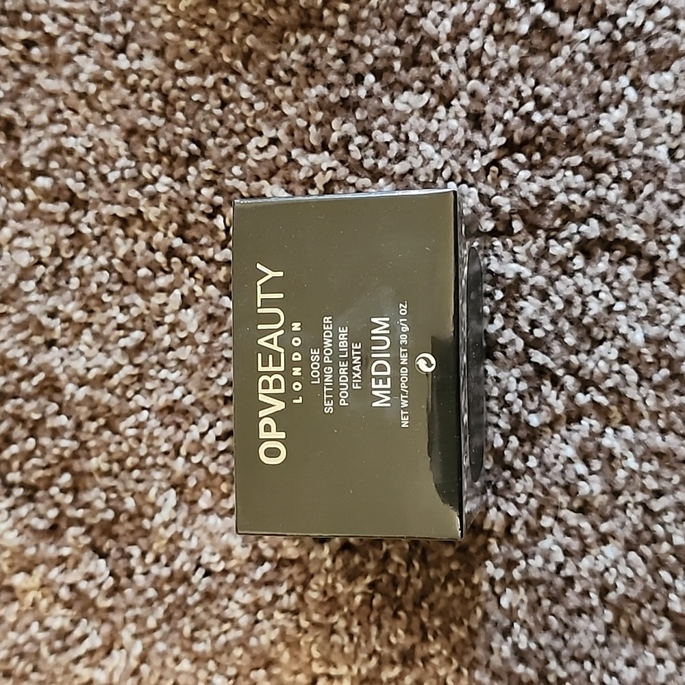 OPV beauty setting powder